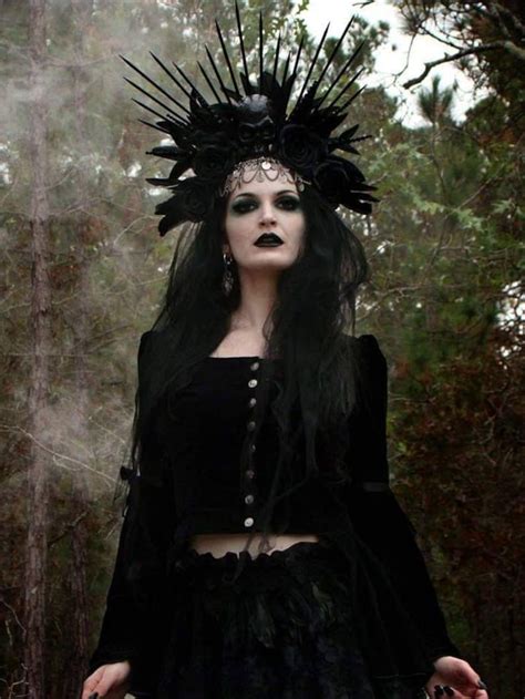 Colossal witch headpiece